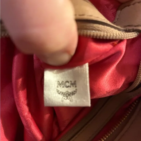 MCM Tan and Pink Tote Bag with Gold Accents Q4382 Munchen - Picture 11 of 11